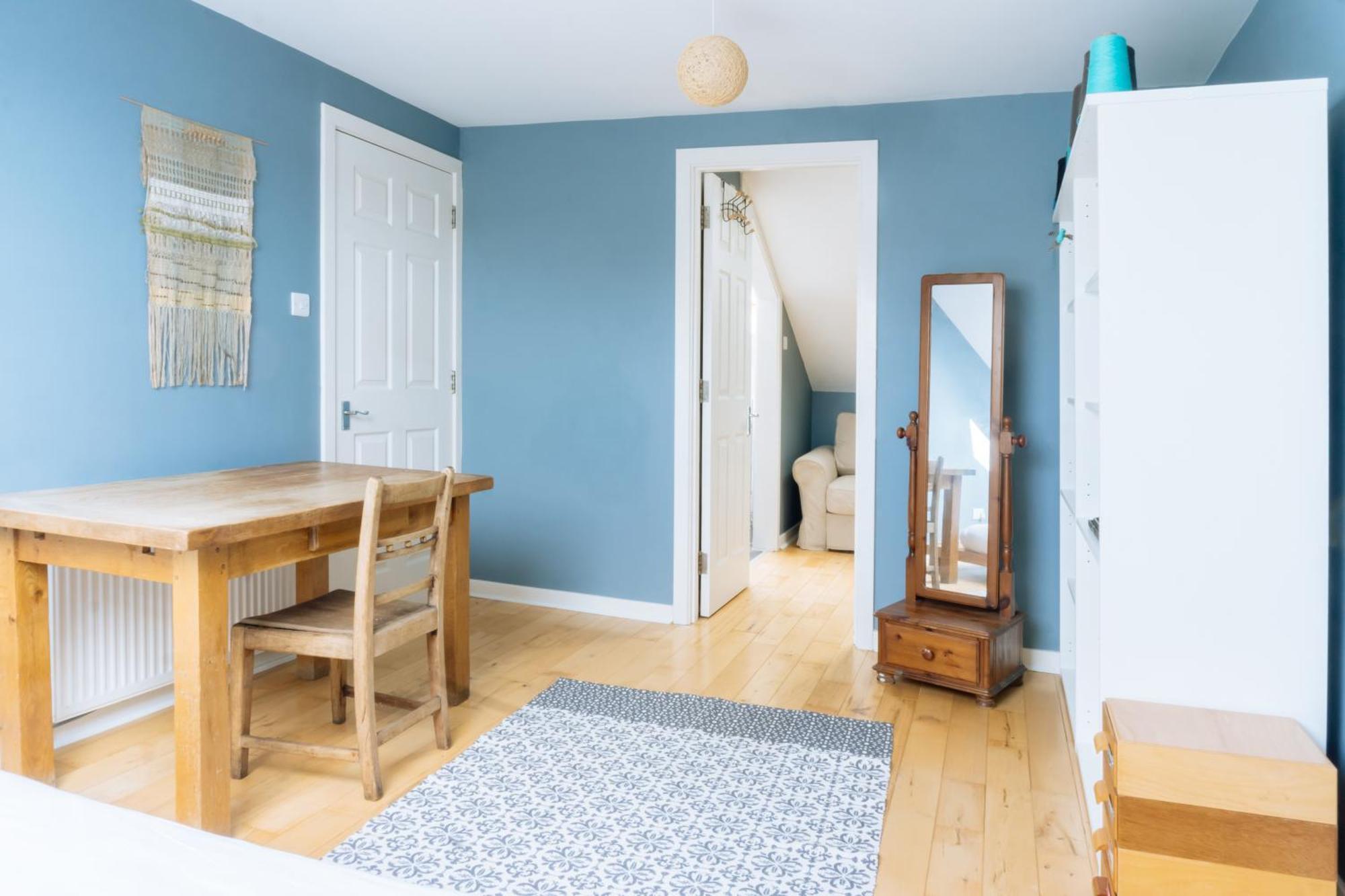 Stylish 3 Bedroom Apartment Near Hollyrood Park EDI Exterior photo
